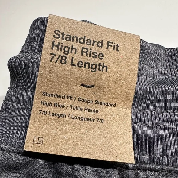 NWT - Nike Therma-FIT One (WOMEN’S) - Picture 3 of 9